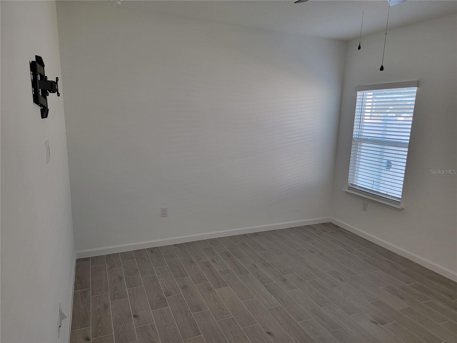 Image 20 of 40 For 4462 14 Loop