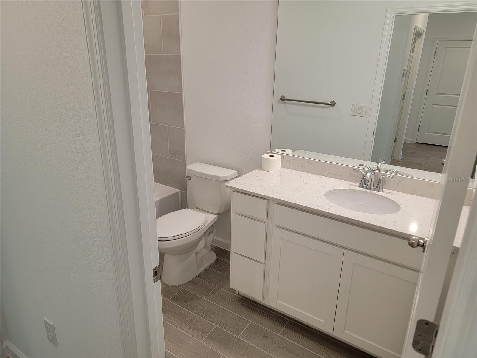 Image 31 of 40 For 4462 14 Loop