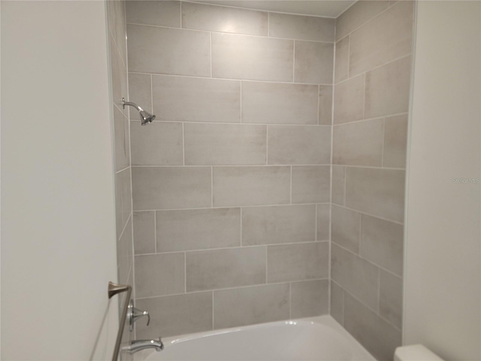 Image 32 of 40 For 4462 14 Loop