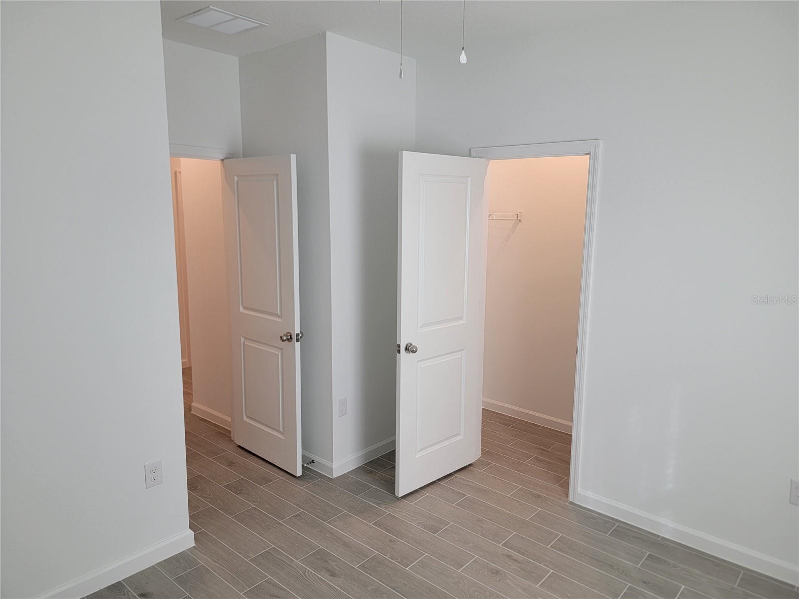 Image 37 of 40 For 4462 14 Loop