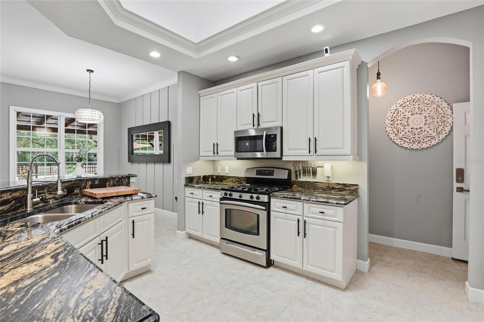 Image 24 of 76 For 9127 84th Street