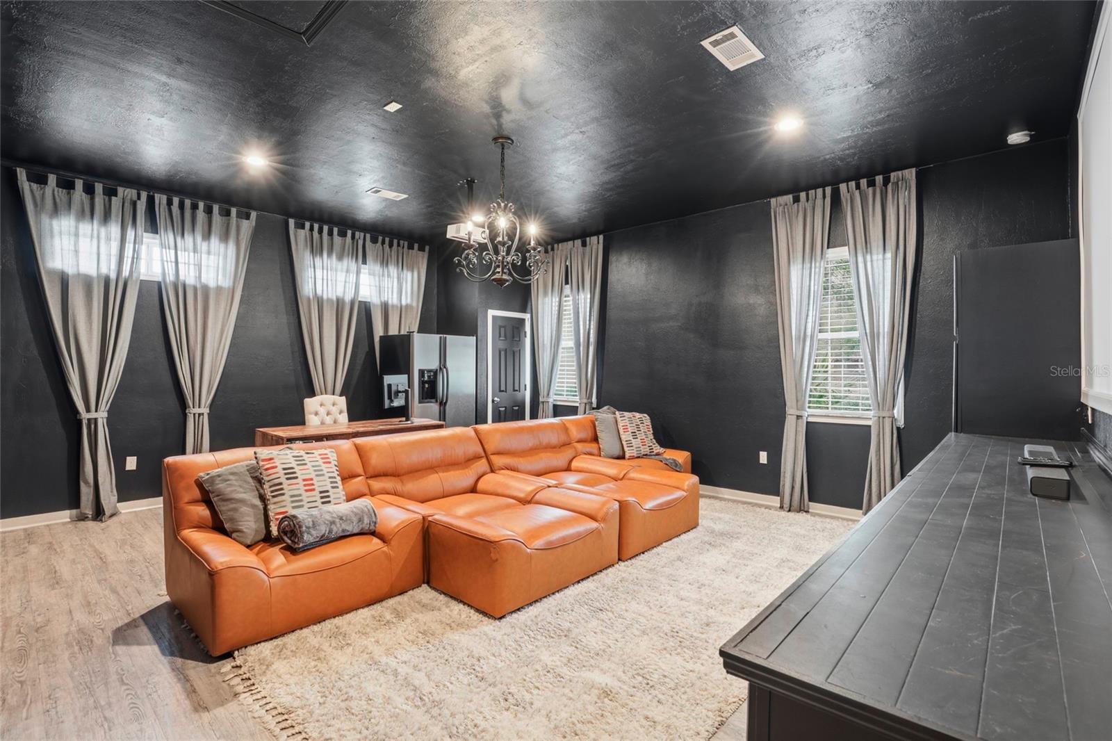 Image 31 of 76 For 9127 84th Street