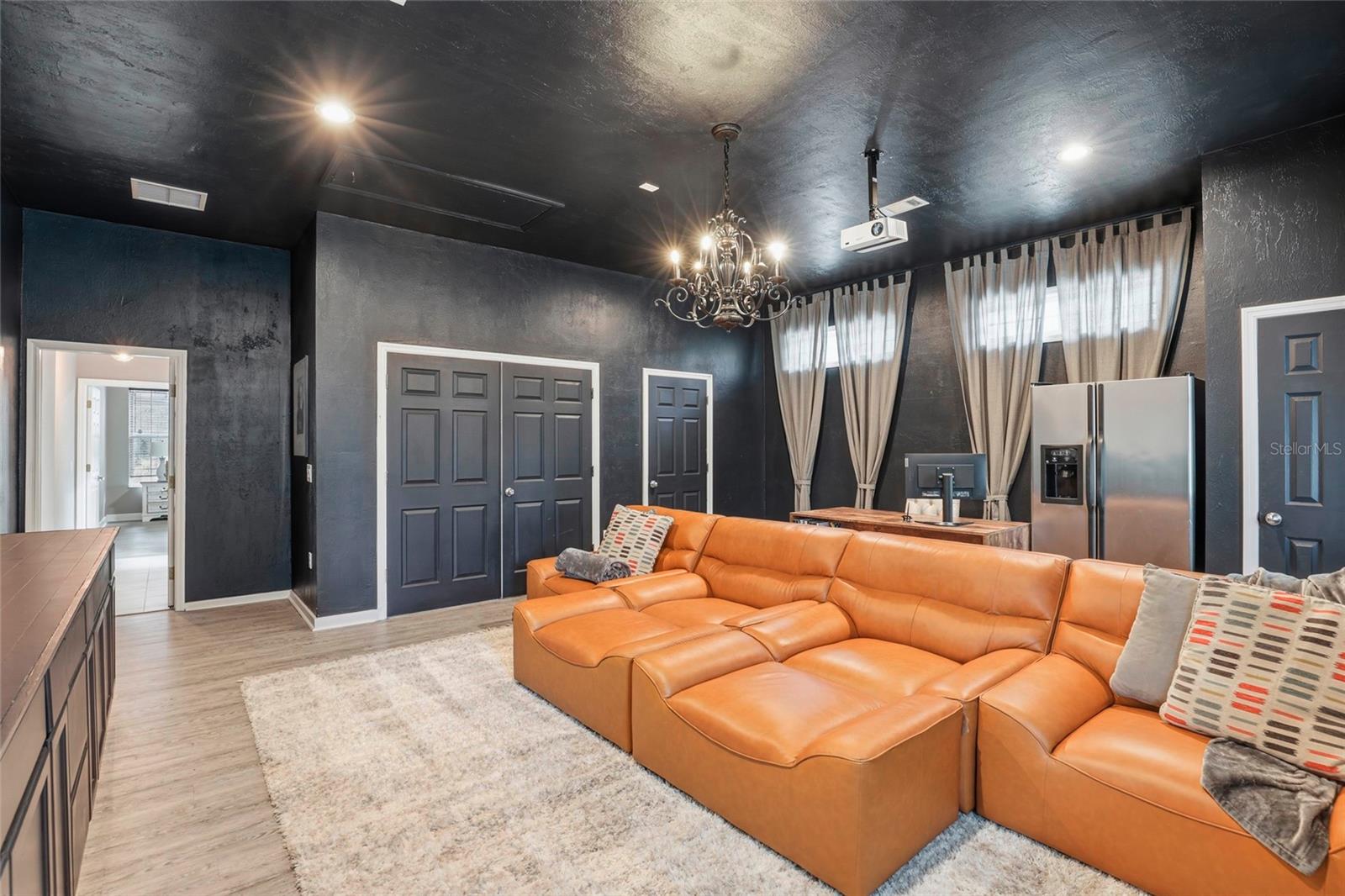 Image 32 of 76 For 9127 84th Street