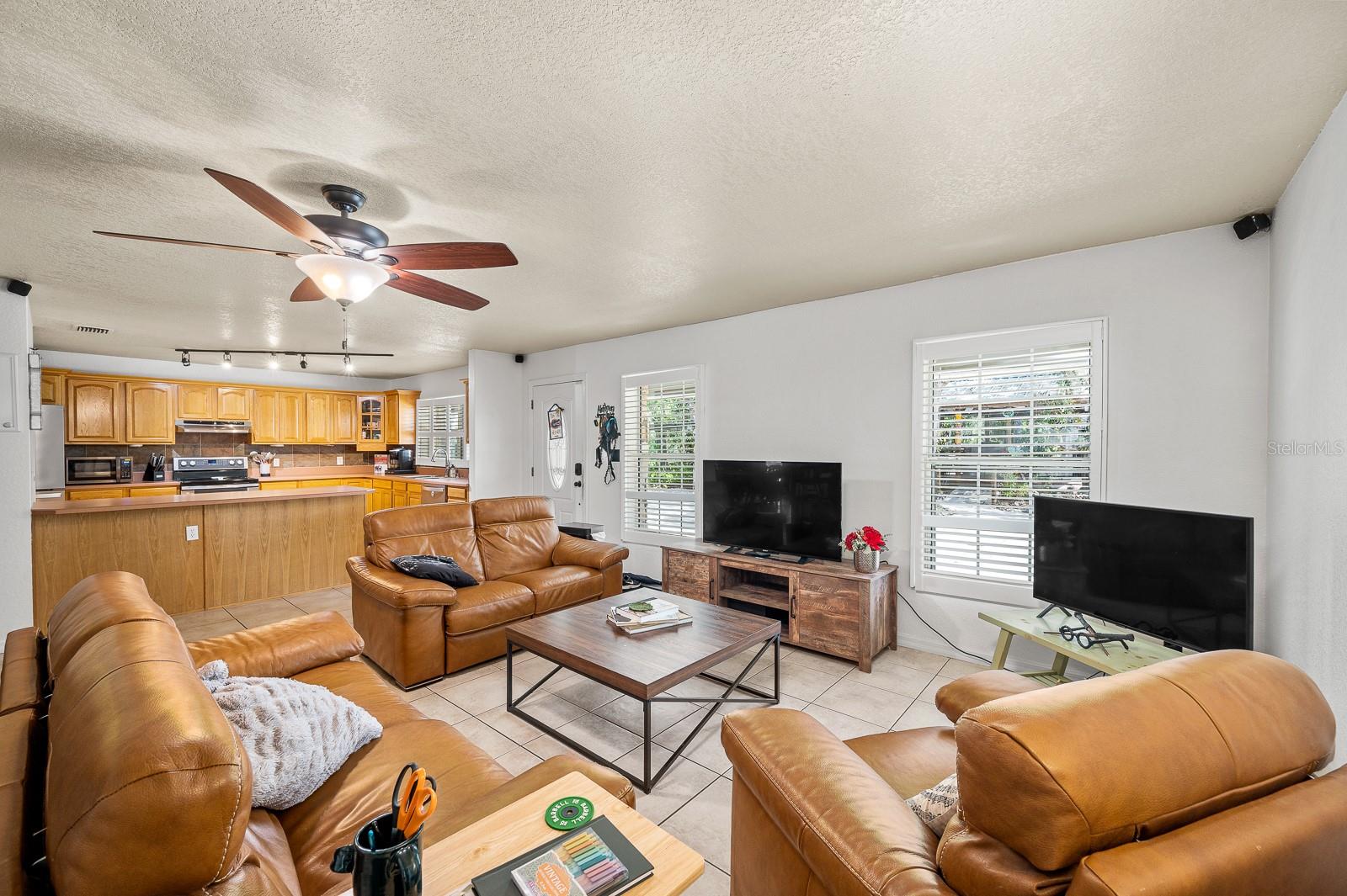 Image 20 of 48 For 11490 109th Place