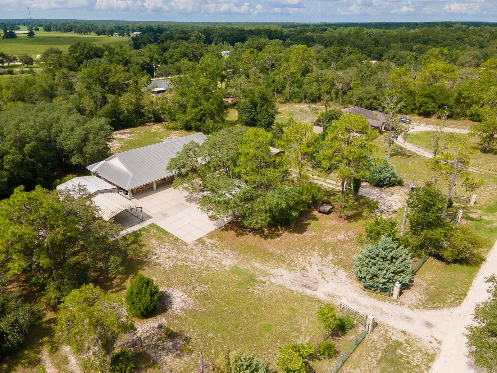 Image 3 of 48 For 11490 109th Place