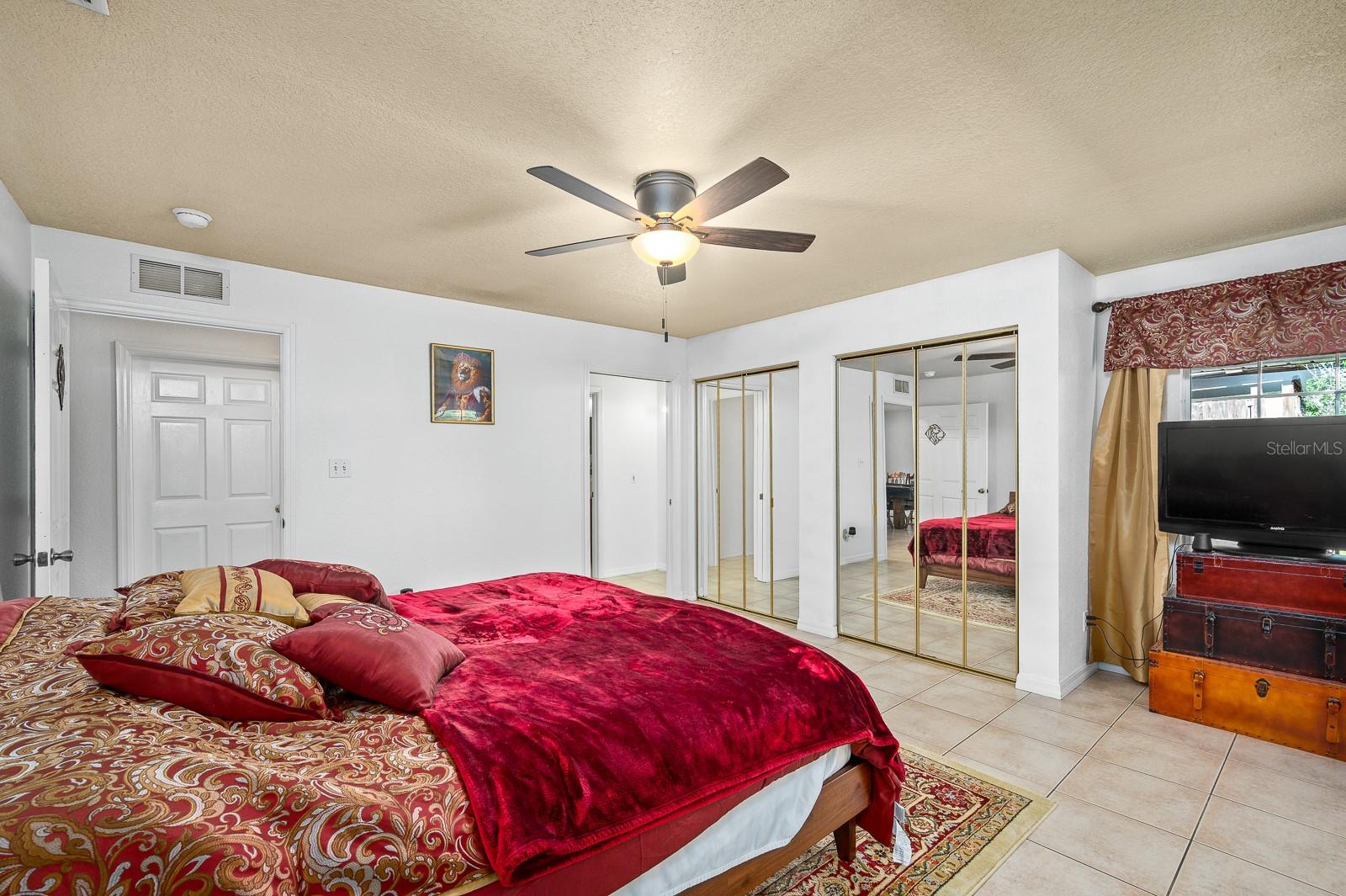 Image 38 of 48 For 11490 109th Place