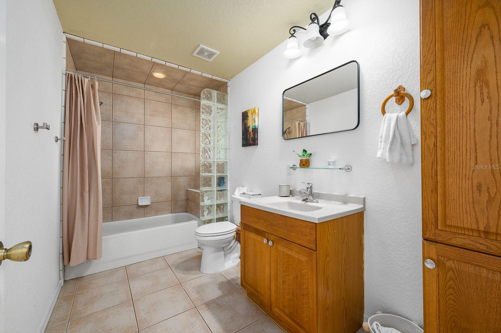 Image 39 of 48 For 11490 109th Place