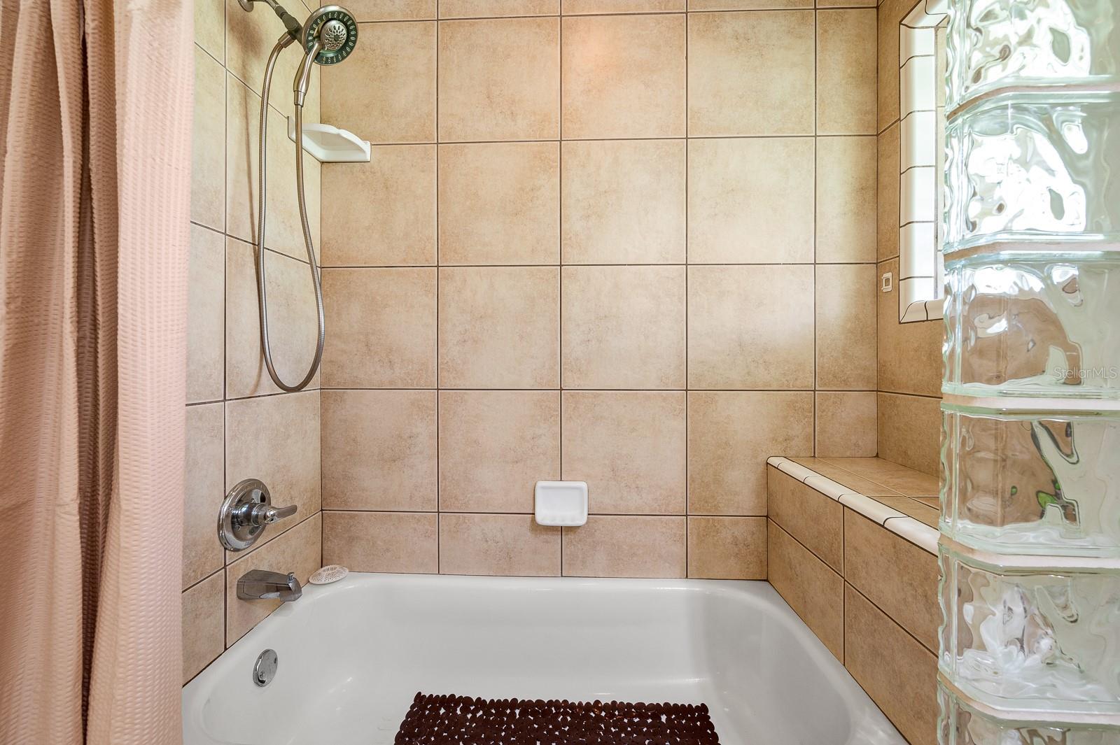 Image 40 of 48 For 11490 109th Place