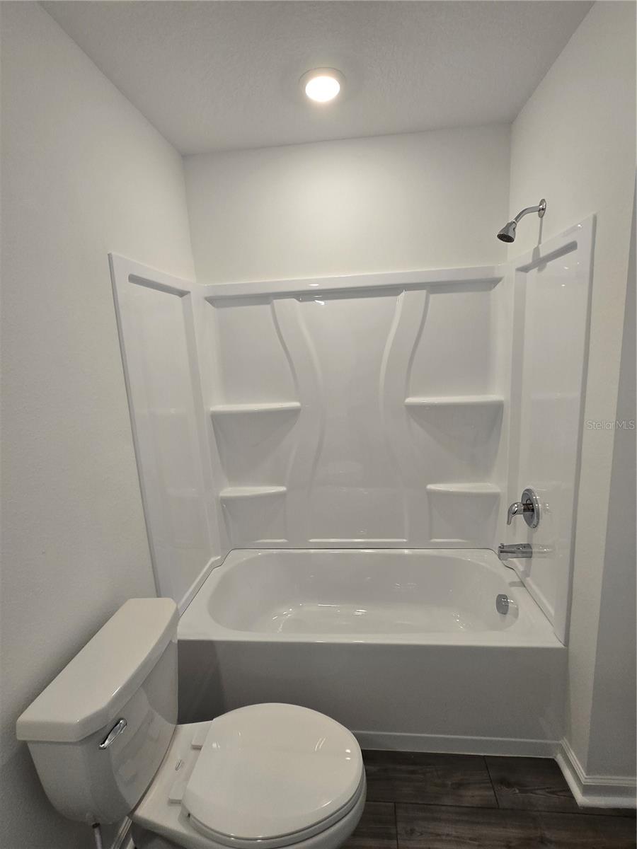 Image 32 of 48 For 16306 145th Drive