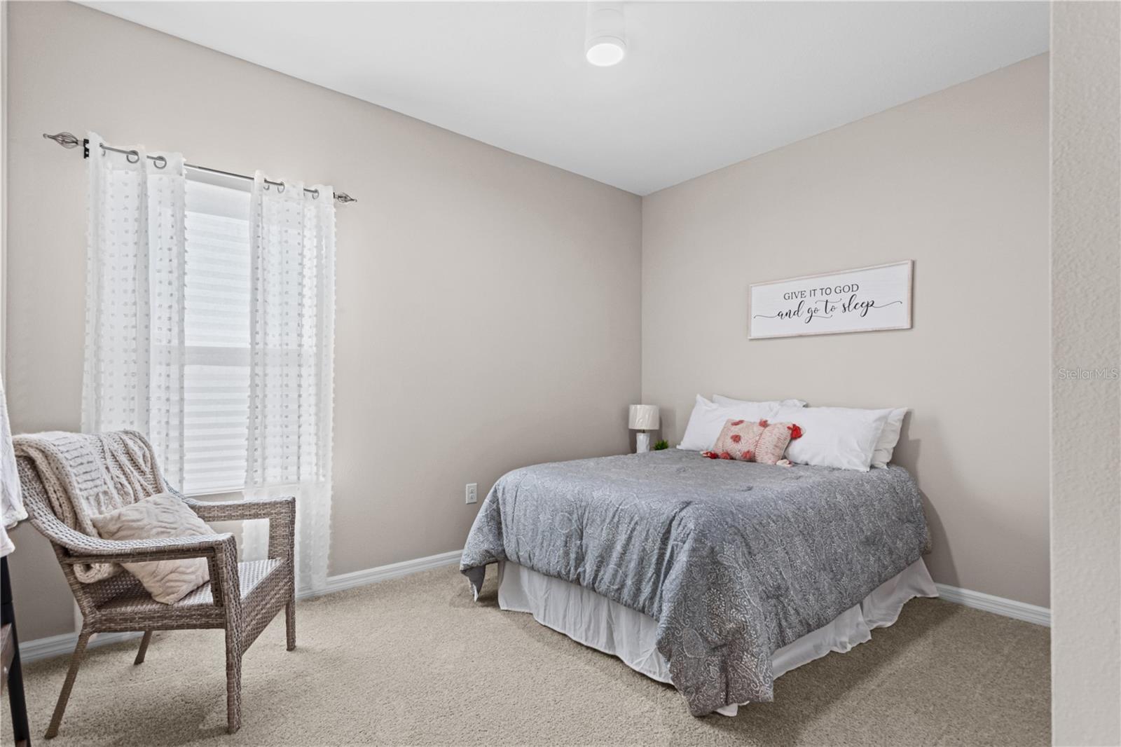 Image 17 of 31 For 17852 172nd Avenue