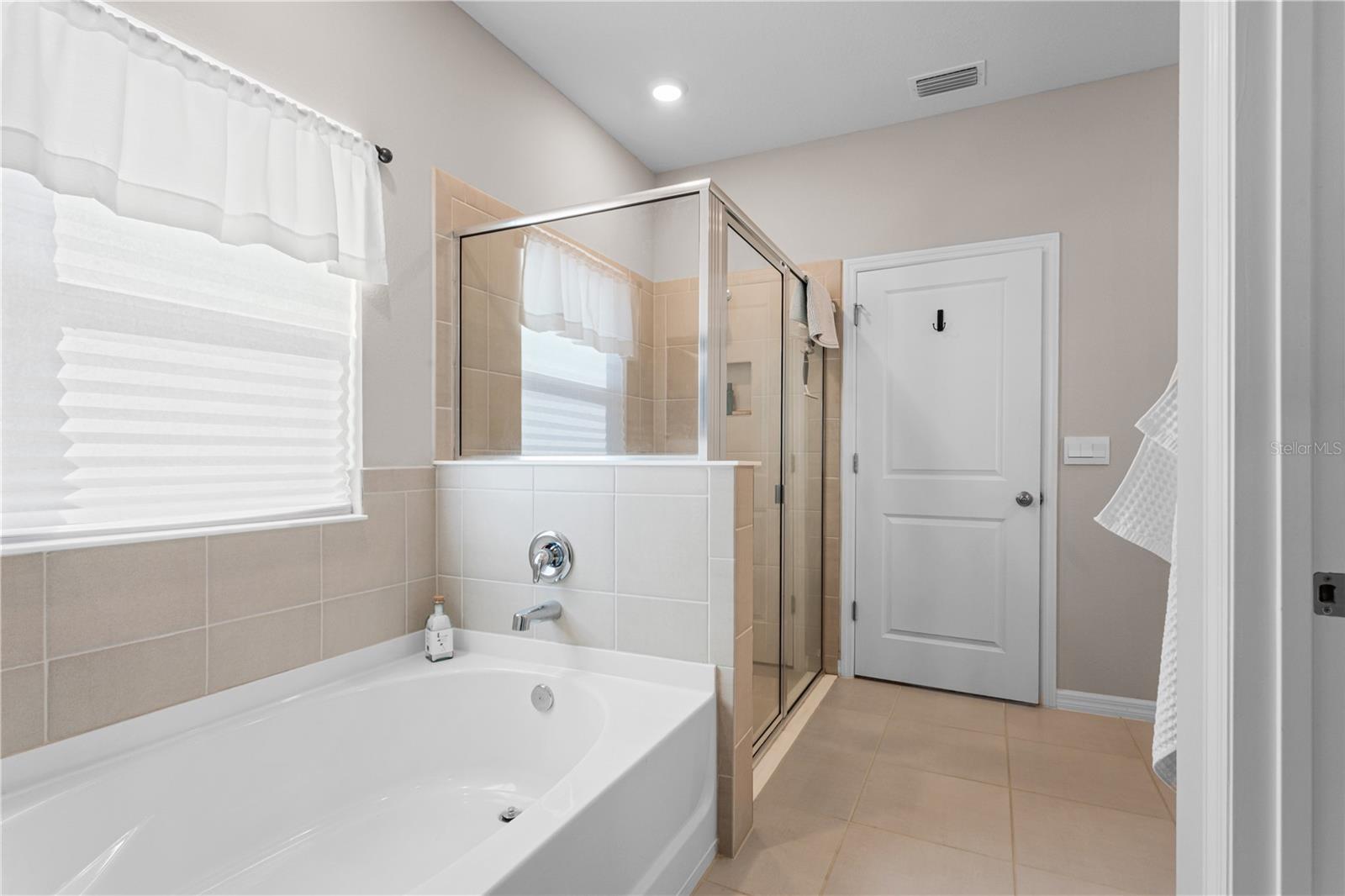 Image 25 of 31 For 17852 172nd Avenue