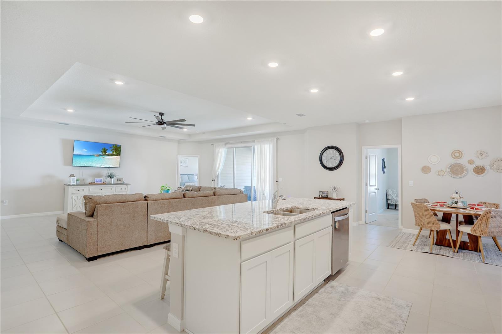 Image 5 of 31 For 17852 172nd Avenue