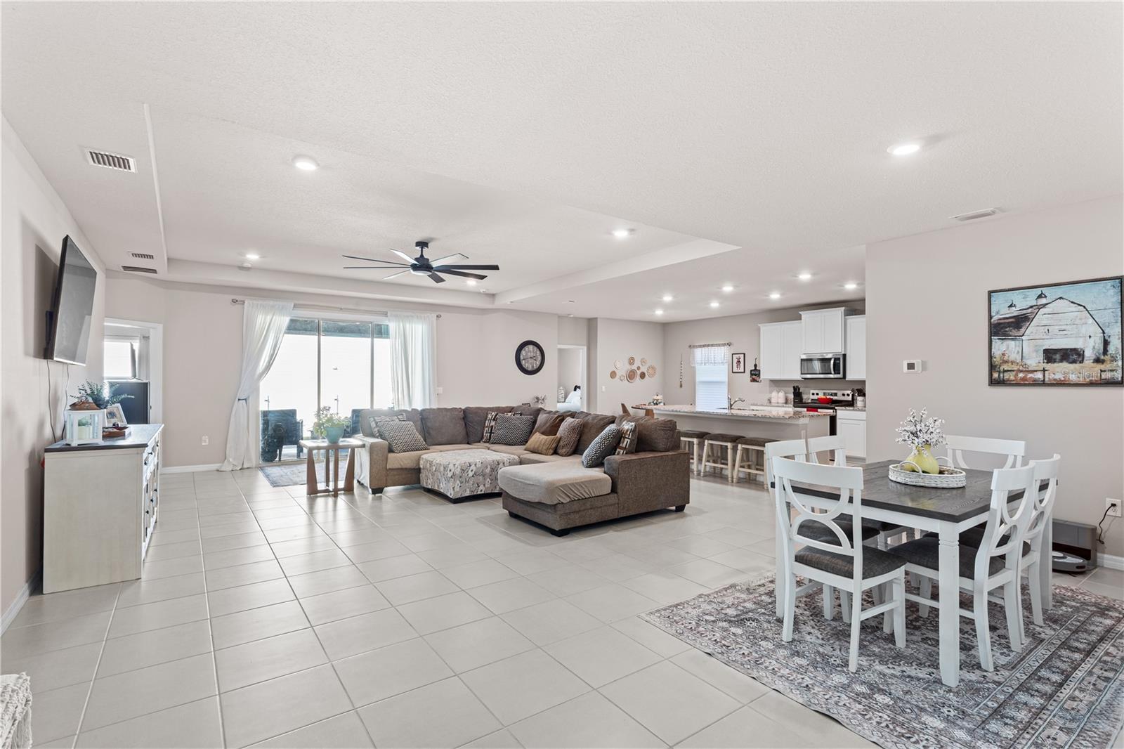 Image 9 of 31 For 17852 172nd Avenue