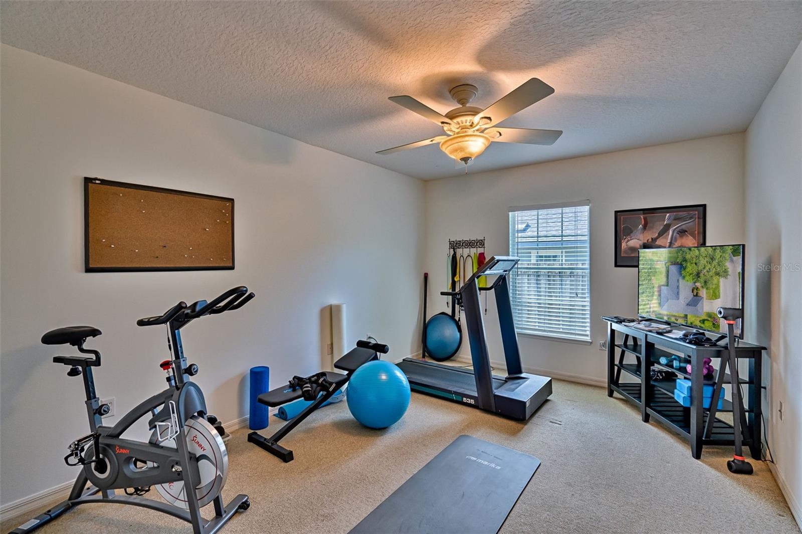 Image 23 of 37 For 6618 83rd Terrace