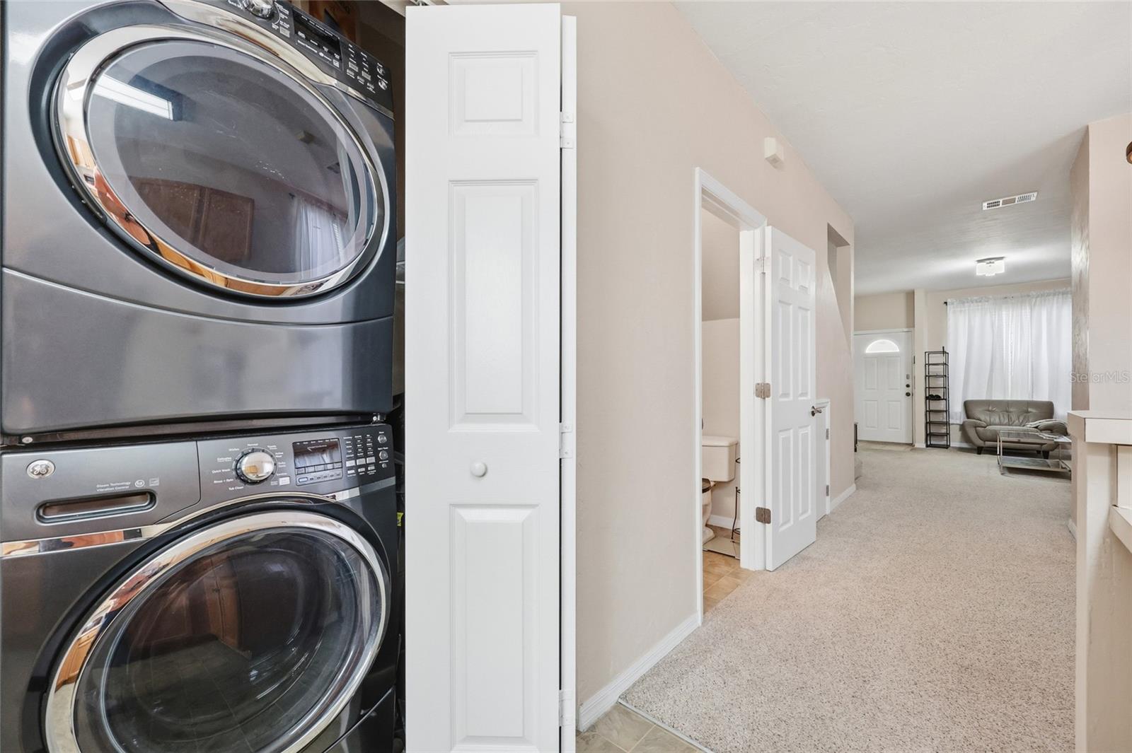 Image 18 of 28 For 3901 20th Avenue 401