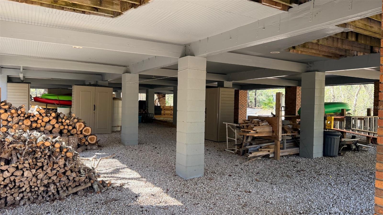 Image 51 of 76 For 127 930 Street