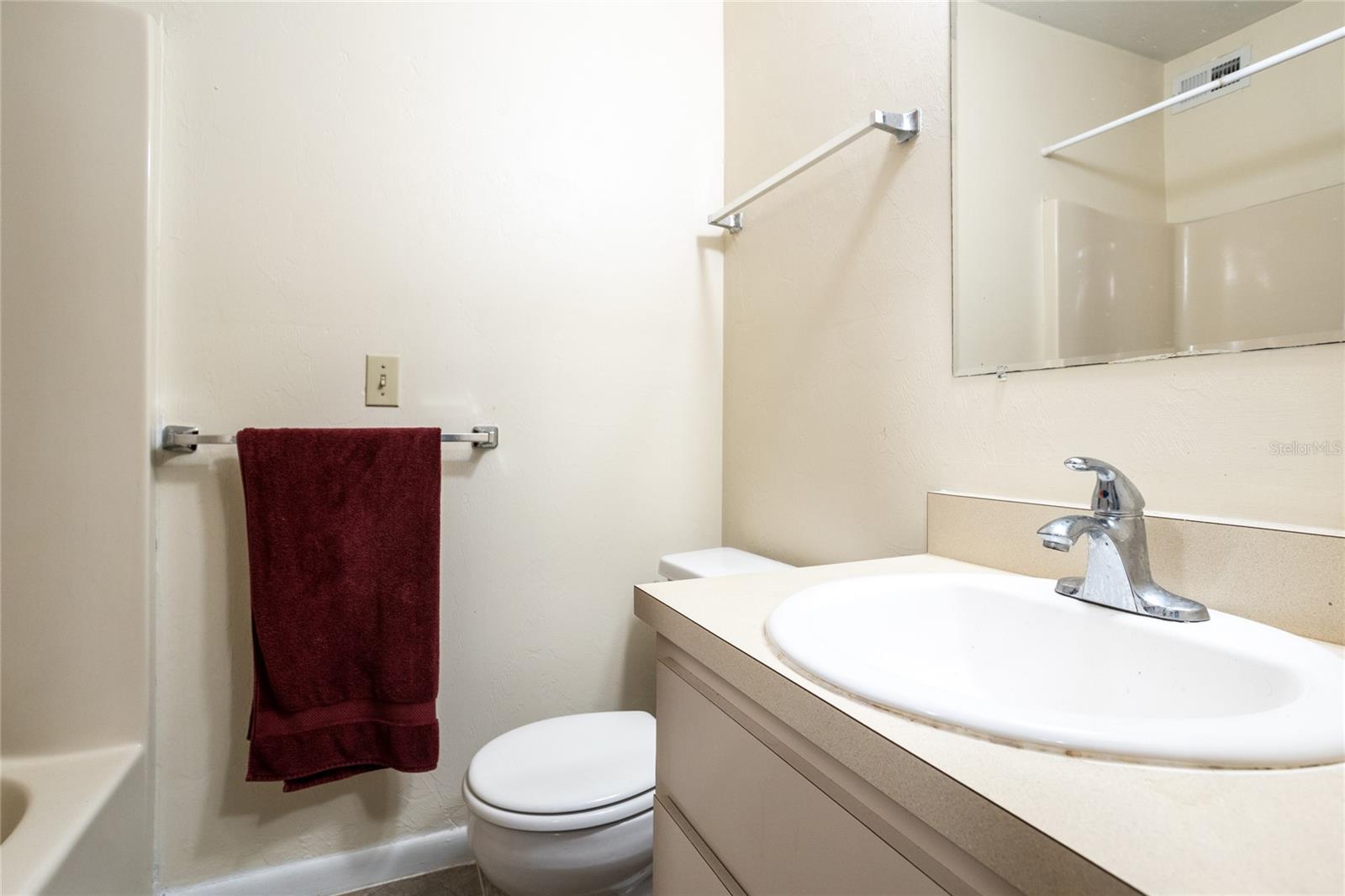 Image 19 of 27 For 4651 44th Lane