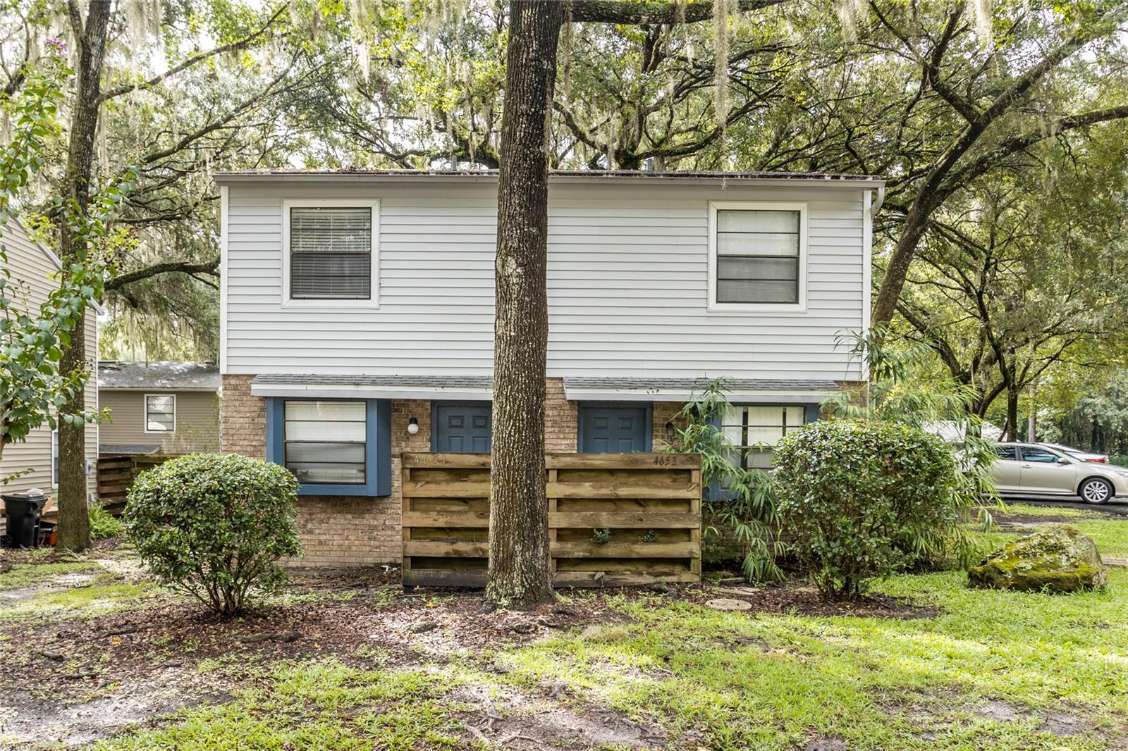 Image 3 of 27 For 4651 44th Lane