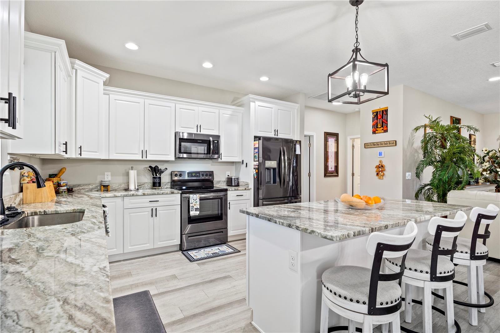 Image 8 of 27 For 15985 72nd Lane