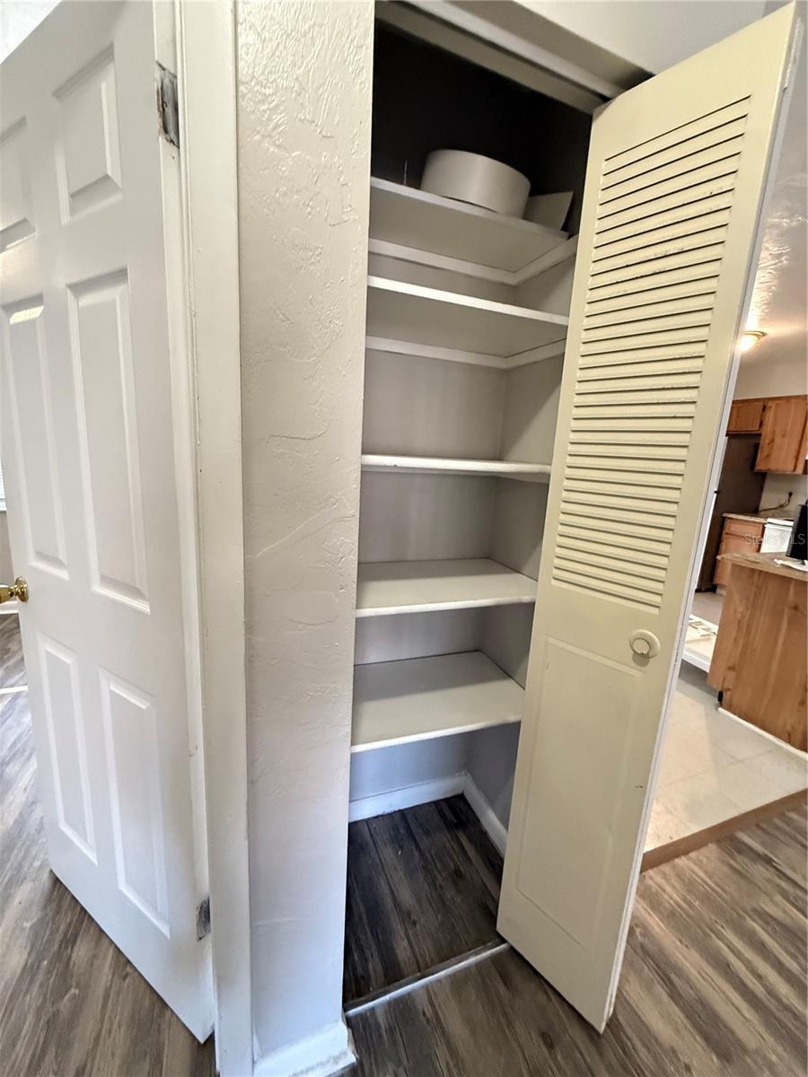 Image 10 of 18 For 625 11th Lane