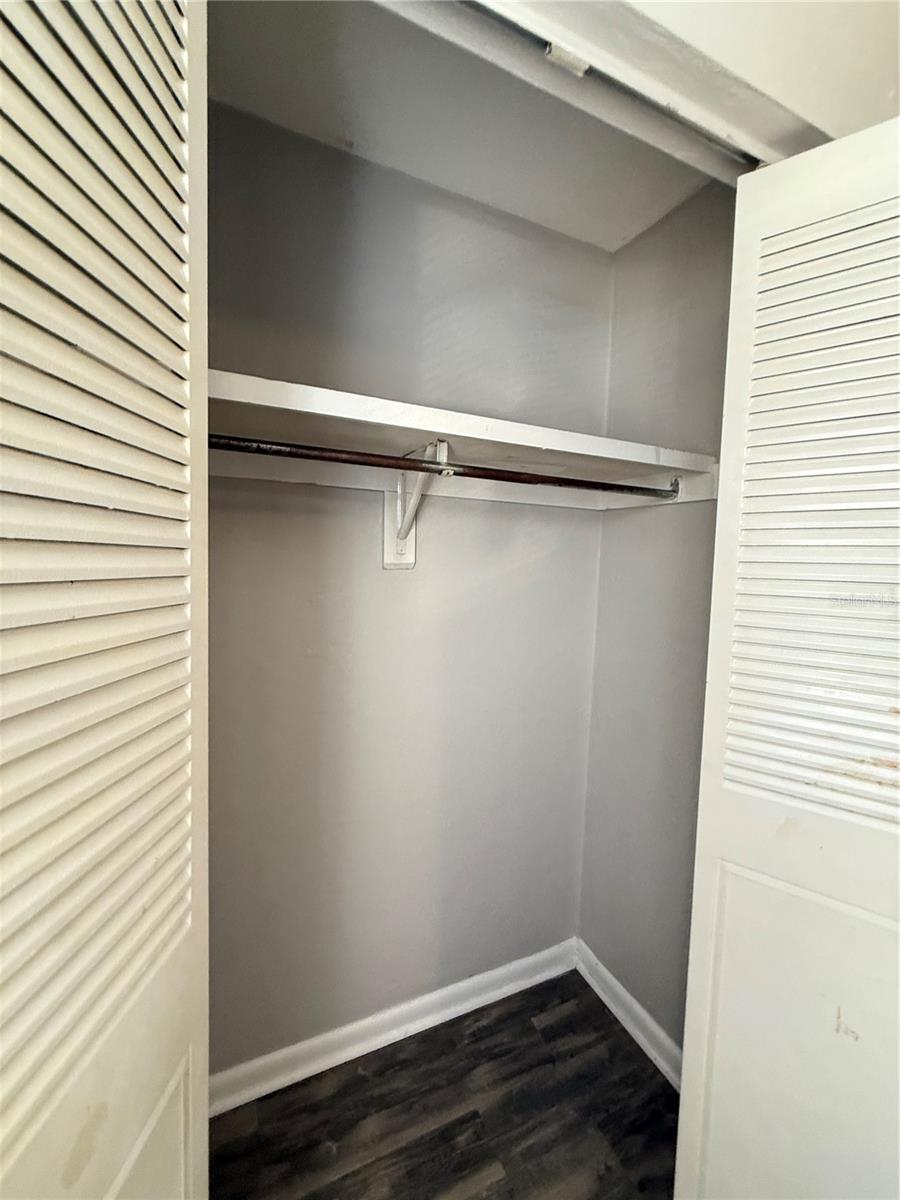 Image 12 of 18 For 625 11th Lane