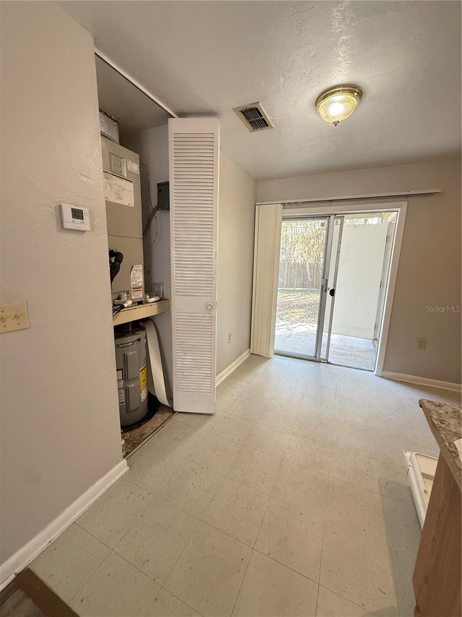 Image 16 of 18 For 625 11th Lane