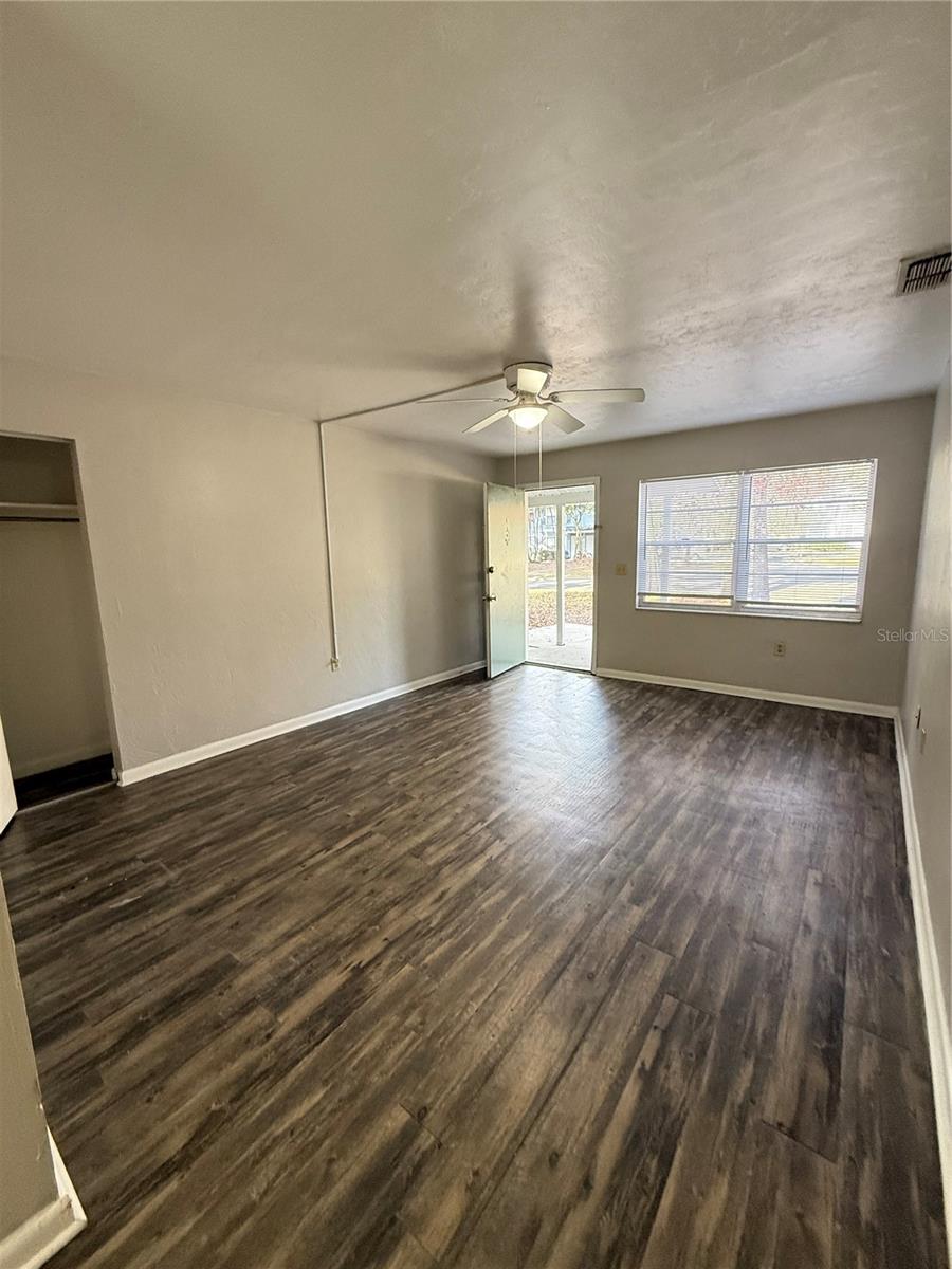 Image 18 of 18 For 625 11th Lane