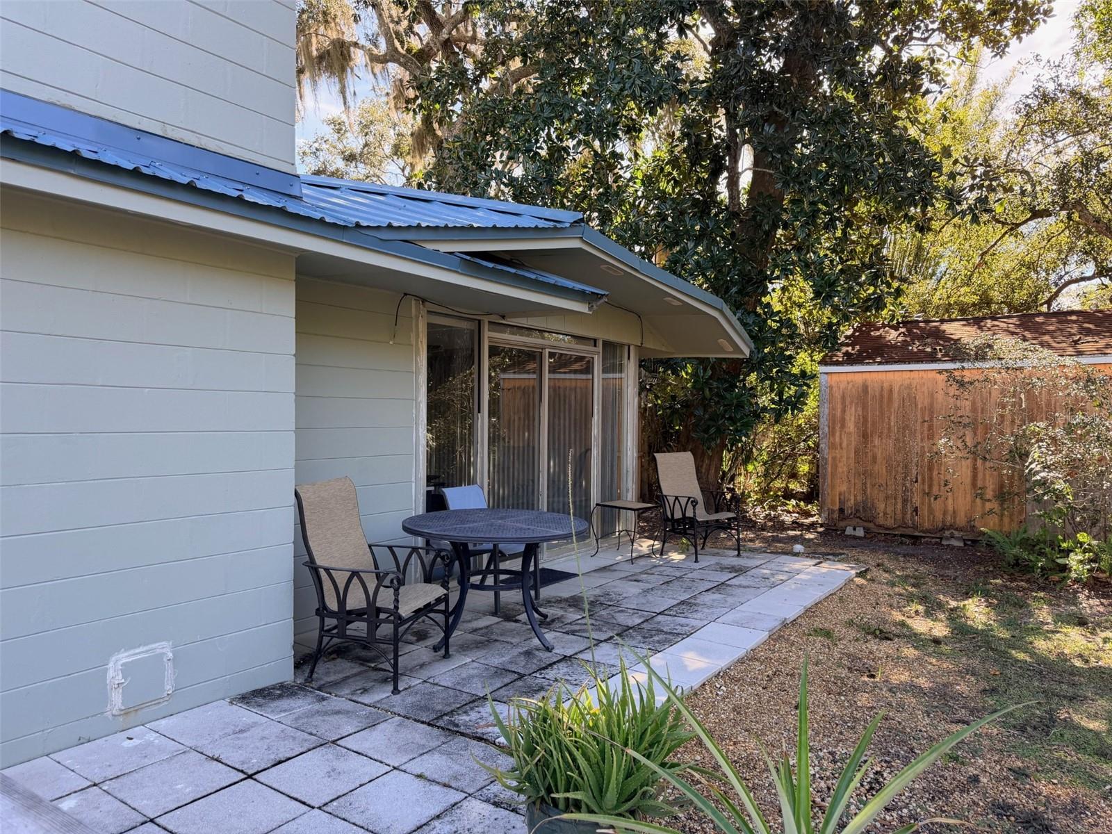 Image 35 of 44 For 12 Palm Drive