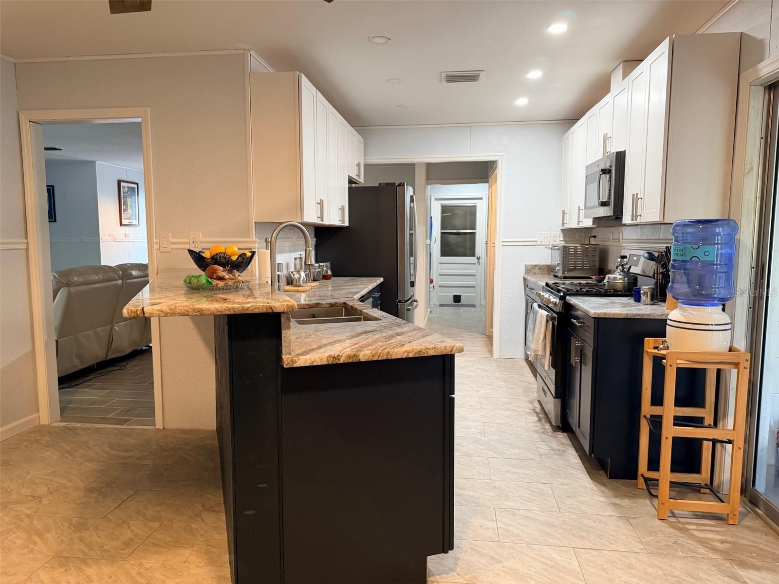 Image 5 of 44 For 12 Palm Drive