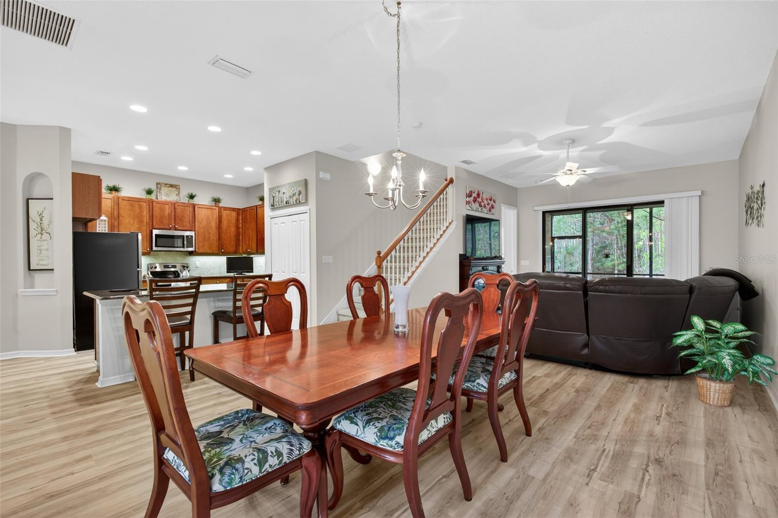 Image 6 of 77 For 1004 Kilkenny Lane