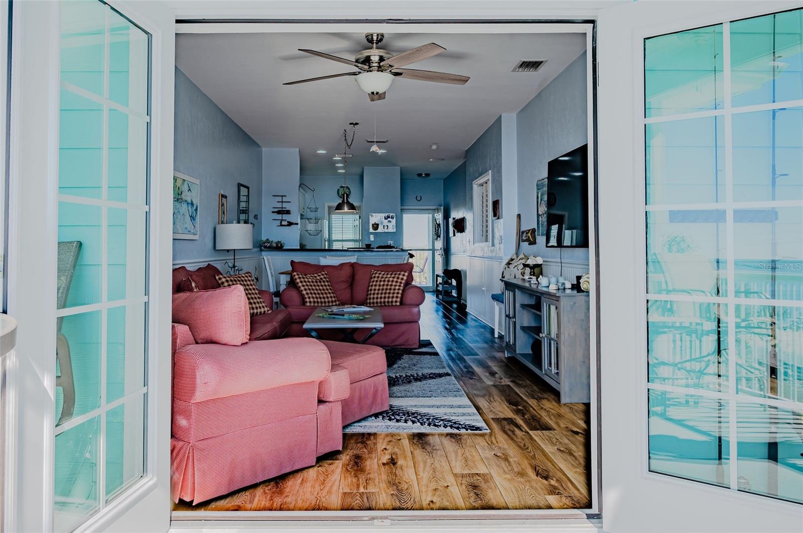 Image 25 of 43 For 502 Main Street 207