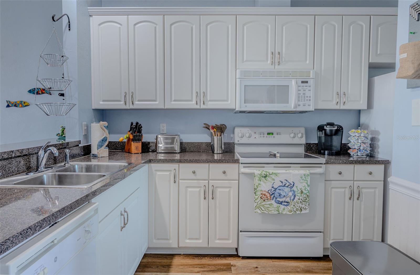 Image 30 of 43 For 502 Main Street 207