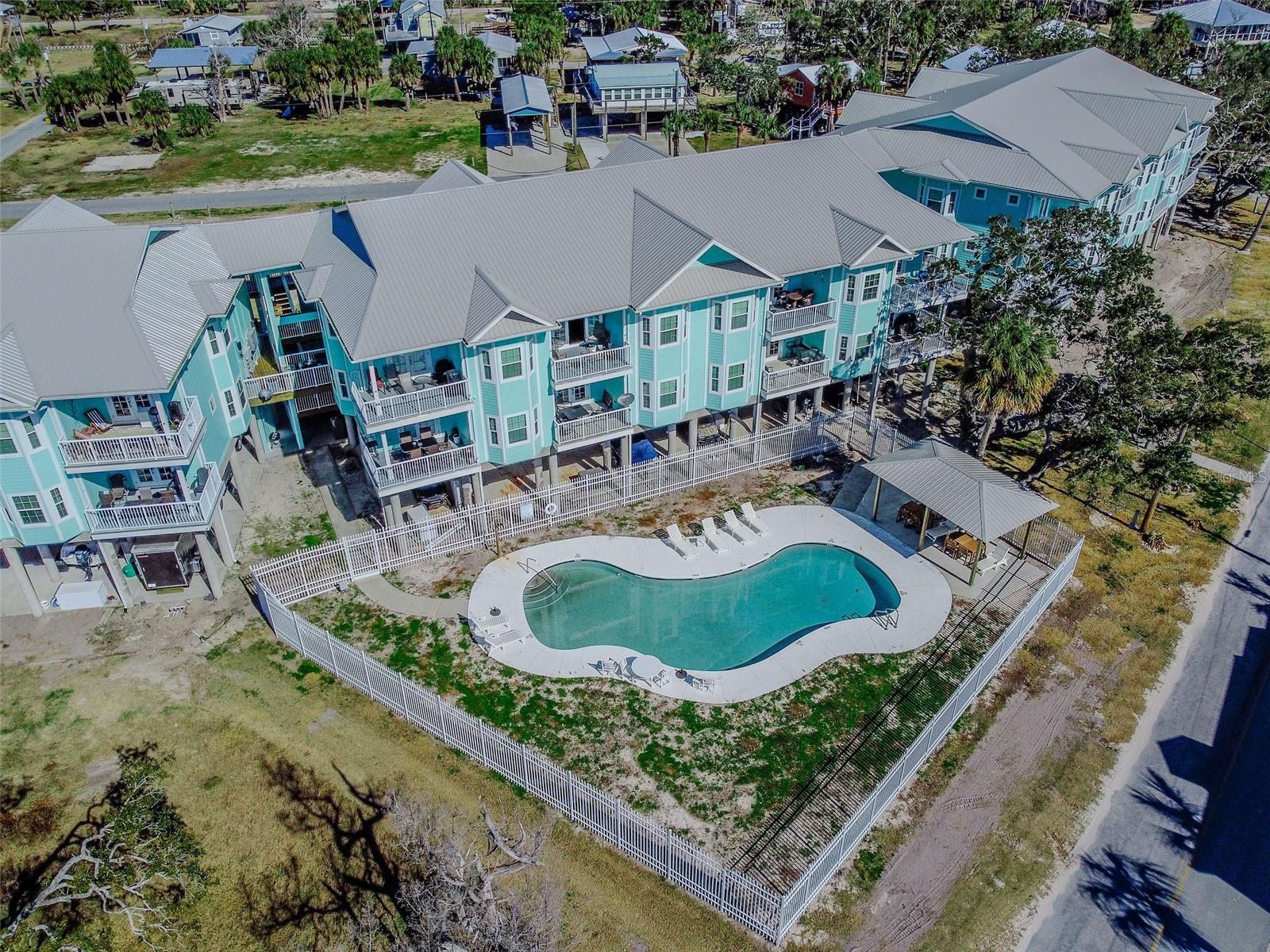 Image 40 of 43 For 502 Main Street 207