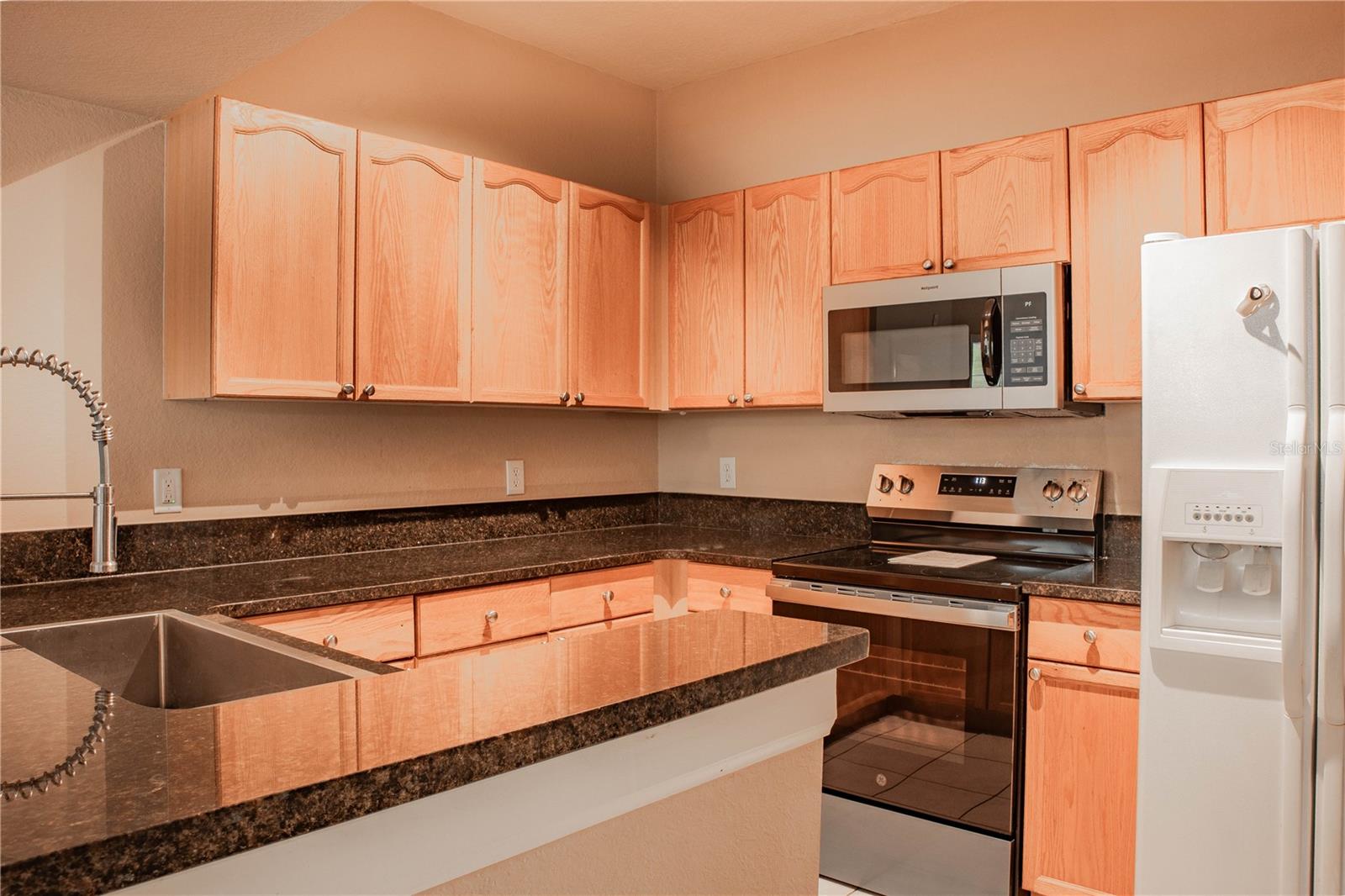 Image 4 of 17 For 5125 Palm Springs Boulevard 11206