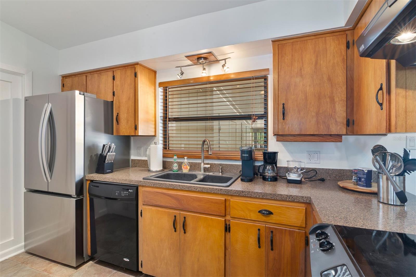 Image 14 of 44 For 3110 2nd Avenue