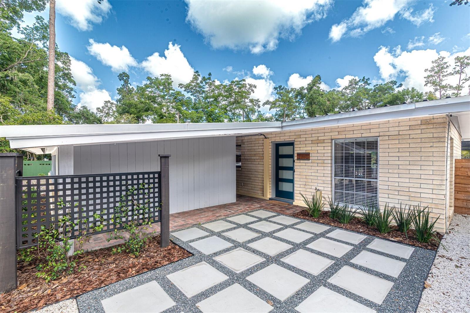 Image 4 of 44 For 3110 2nd Avenue