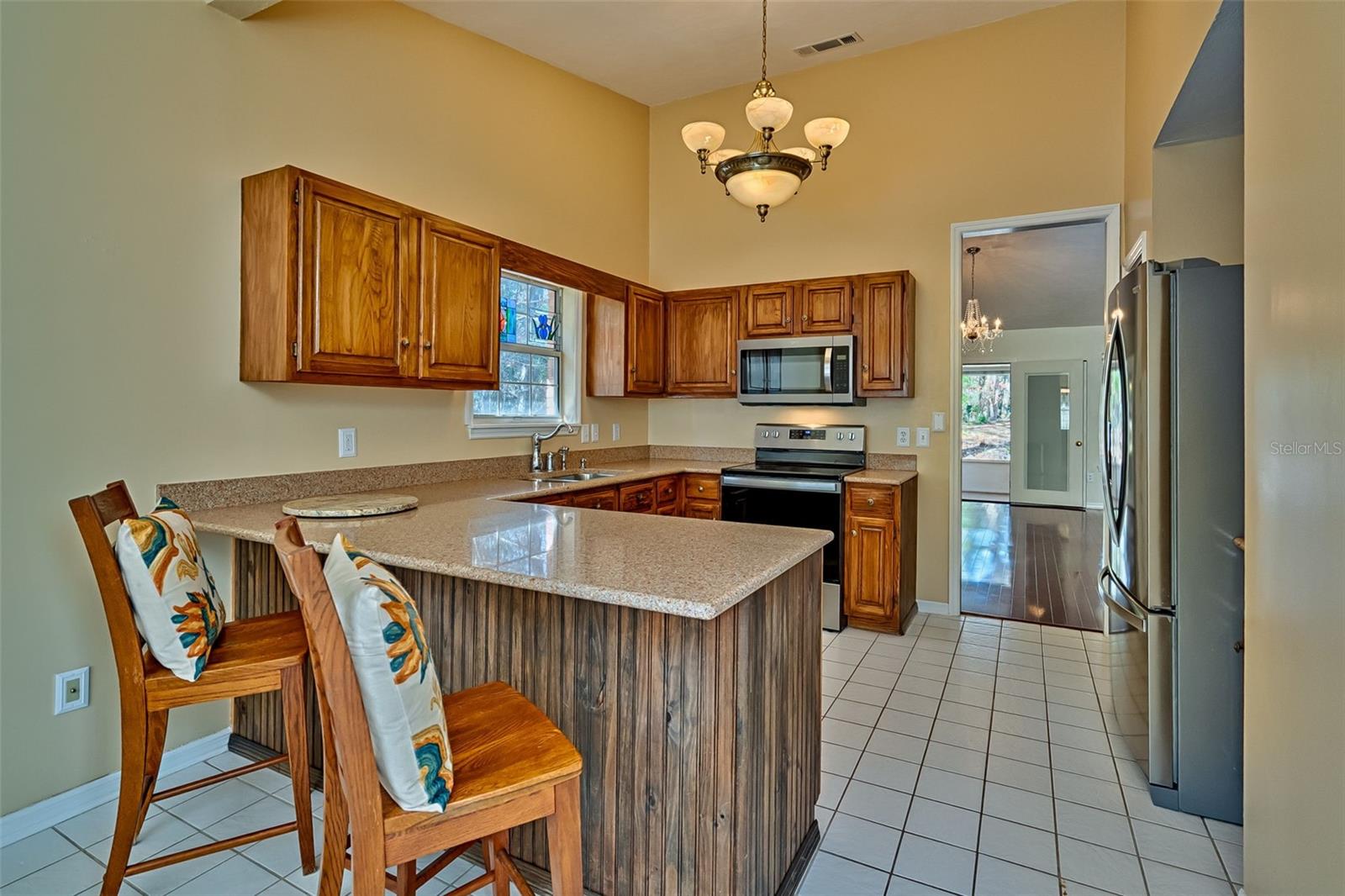 Image 8 of 33 For 23 48th Boulevard K