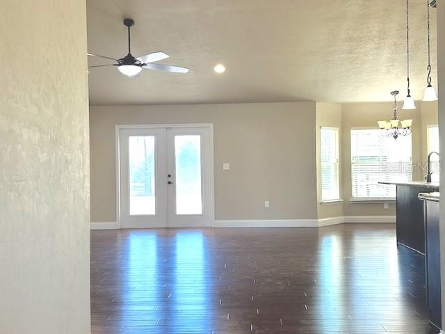 Image 3 of 17 For 106 8th Drive