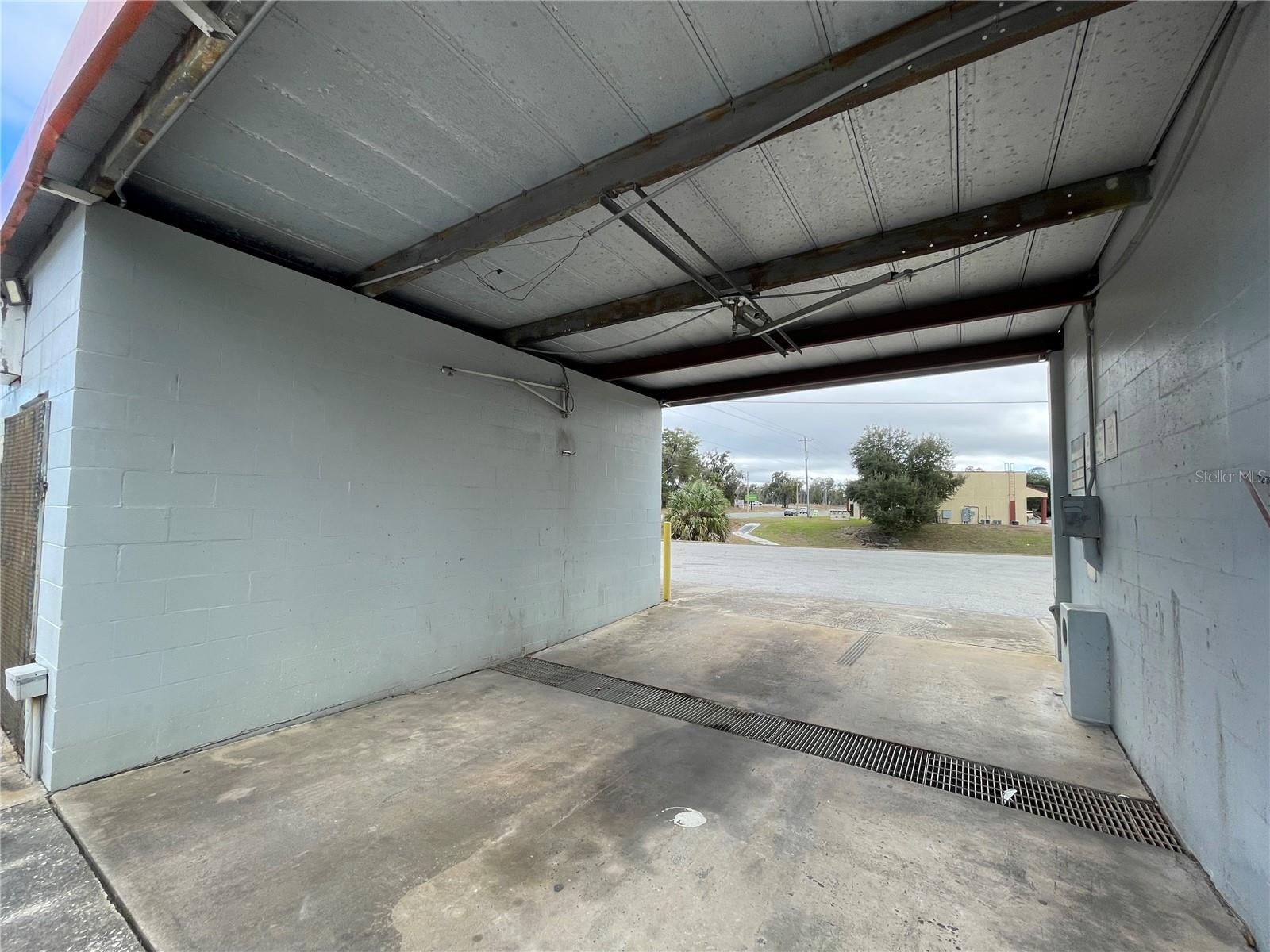 Image 10 of 31 For 770 Hathaway Avenue