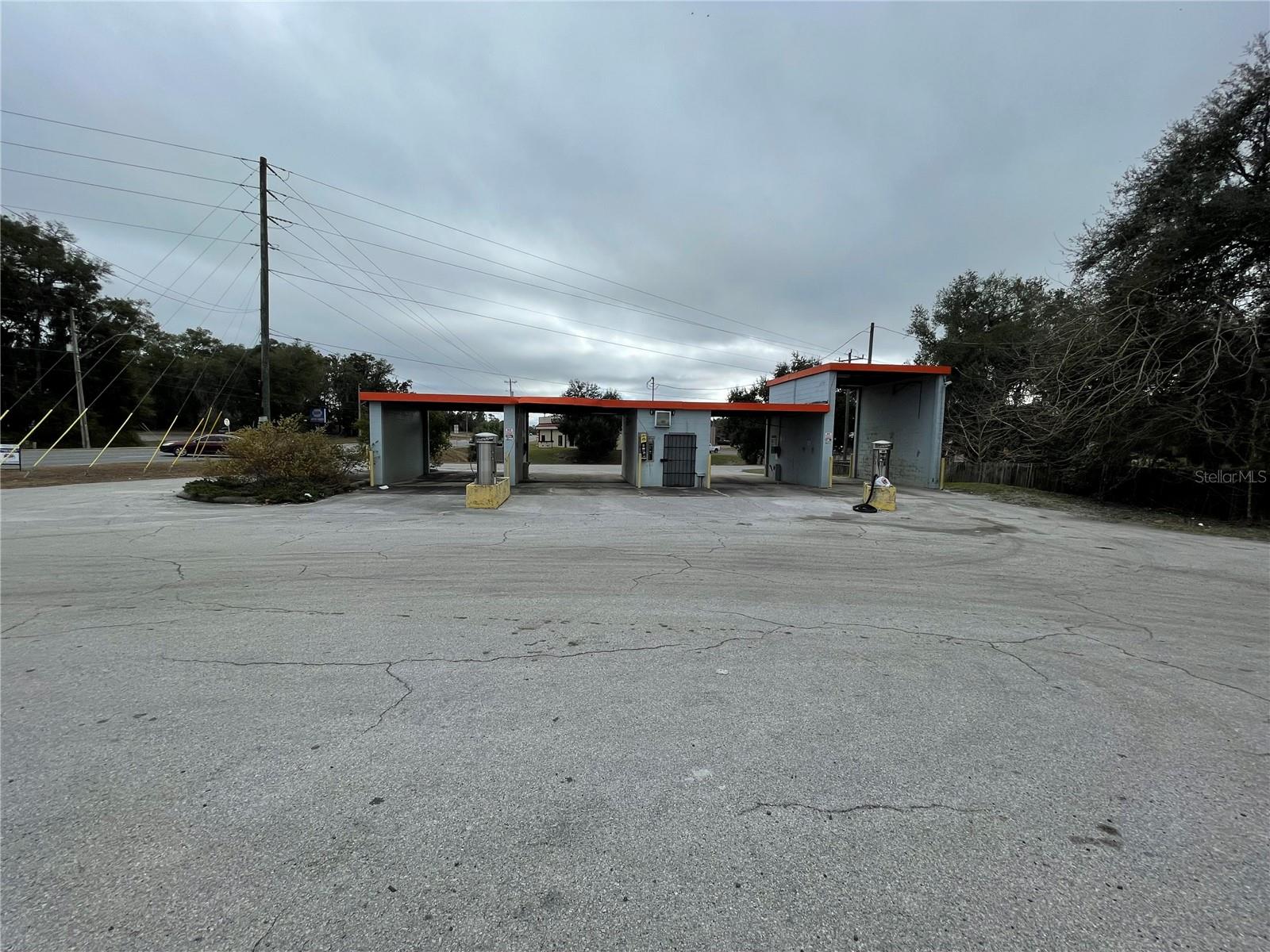 Image 18 of 31 For 770 Hathaway Avenue