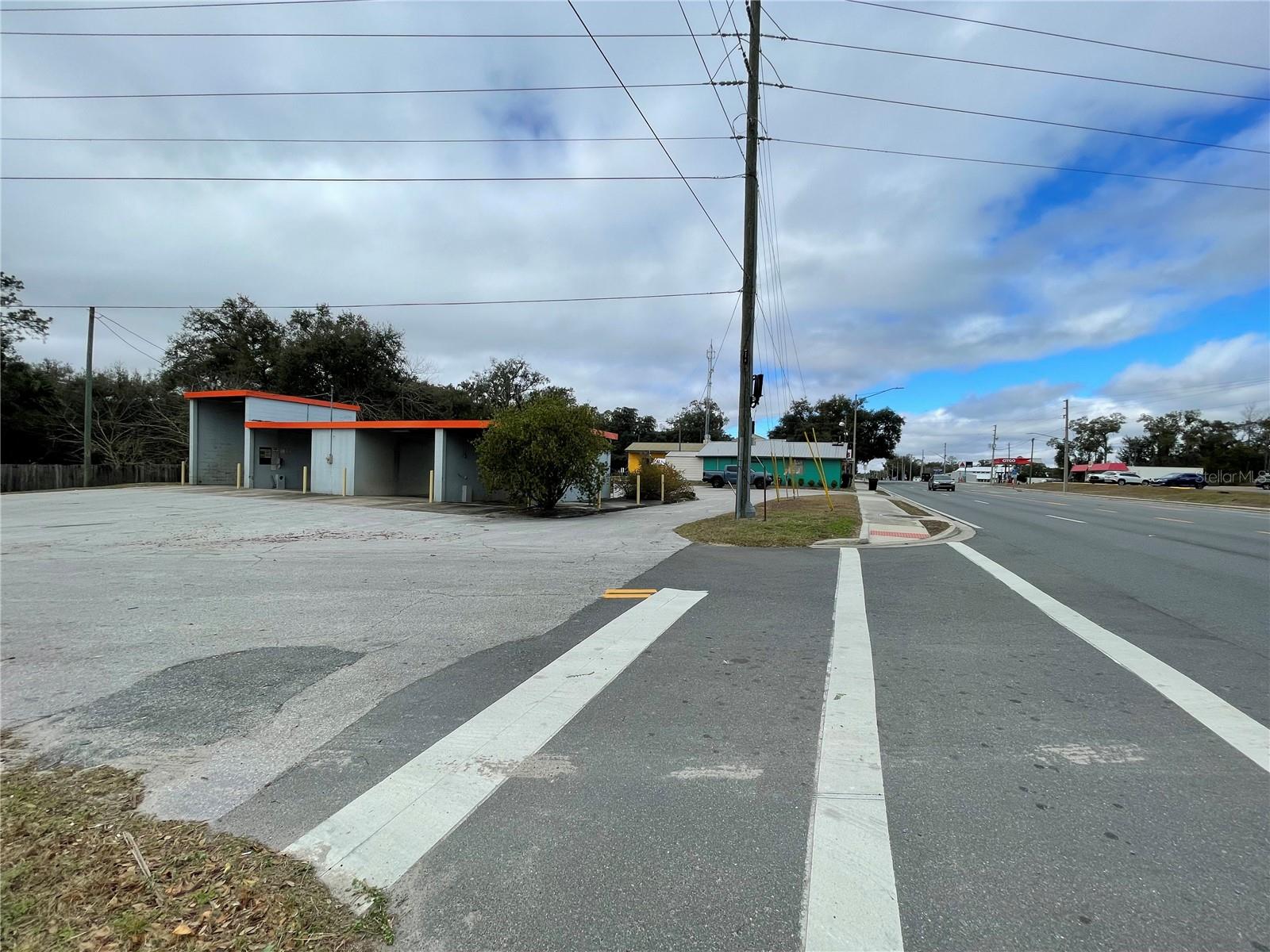 Image 23 of 31 For 770 Hathaway Avenue