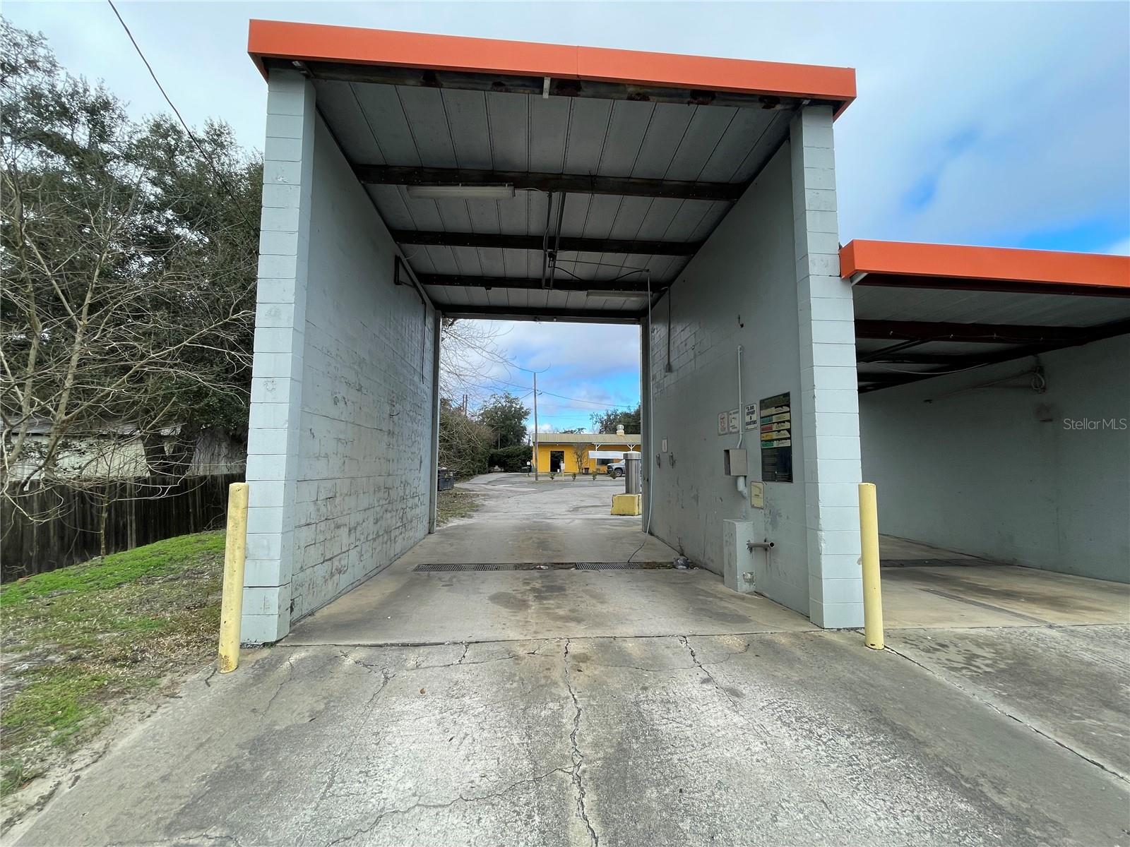 Image 6 of 31 For 770 Hathaway Avenue