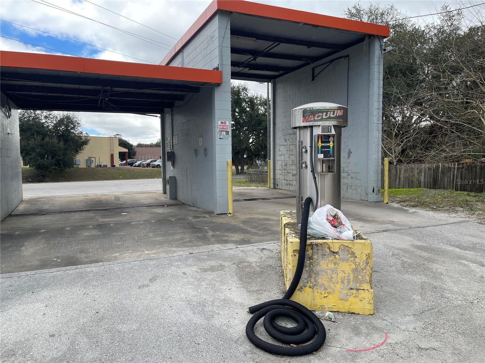 Image 7 of 31 For 770 Hathaway Avenue