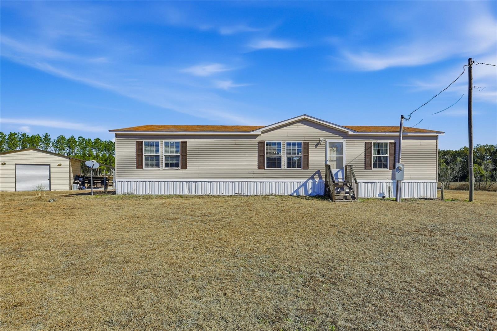 Image 3 of 26 For 2400 5th Street