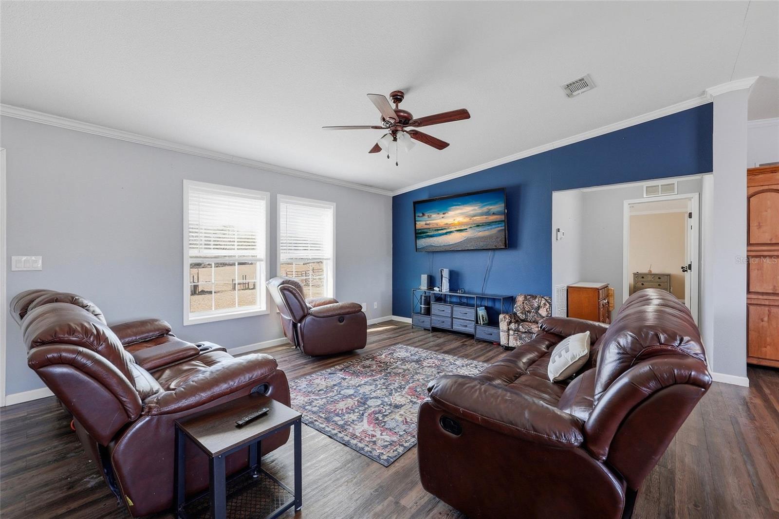 Image 4 of 26 For 2400 5th Street