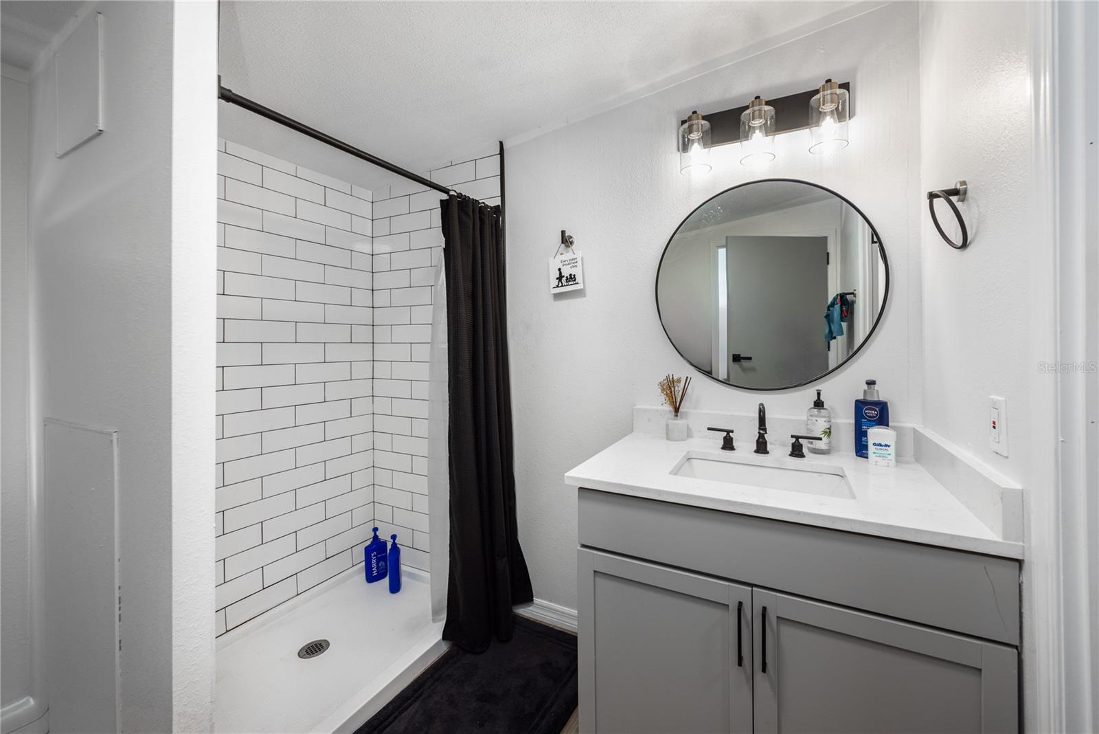 Image 22 of 54 For 847 Applewood Glen