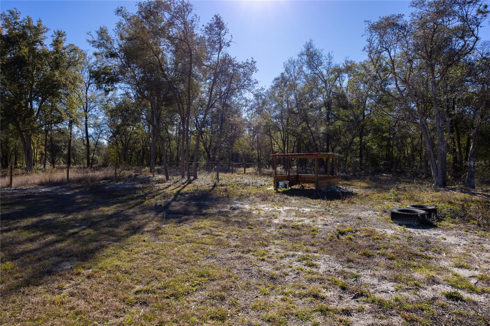 Image 40 of 54 For 847 Applewood Glen