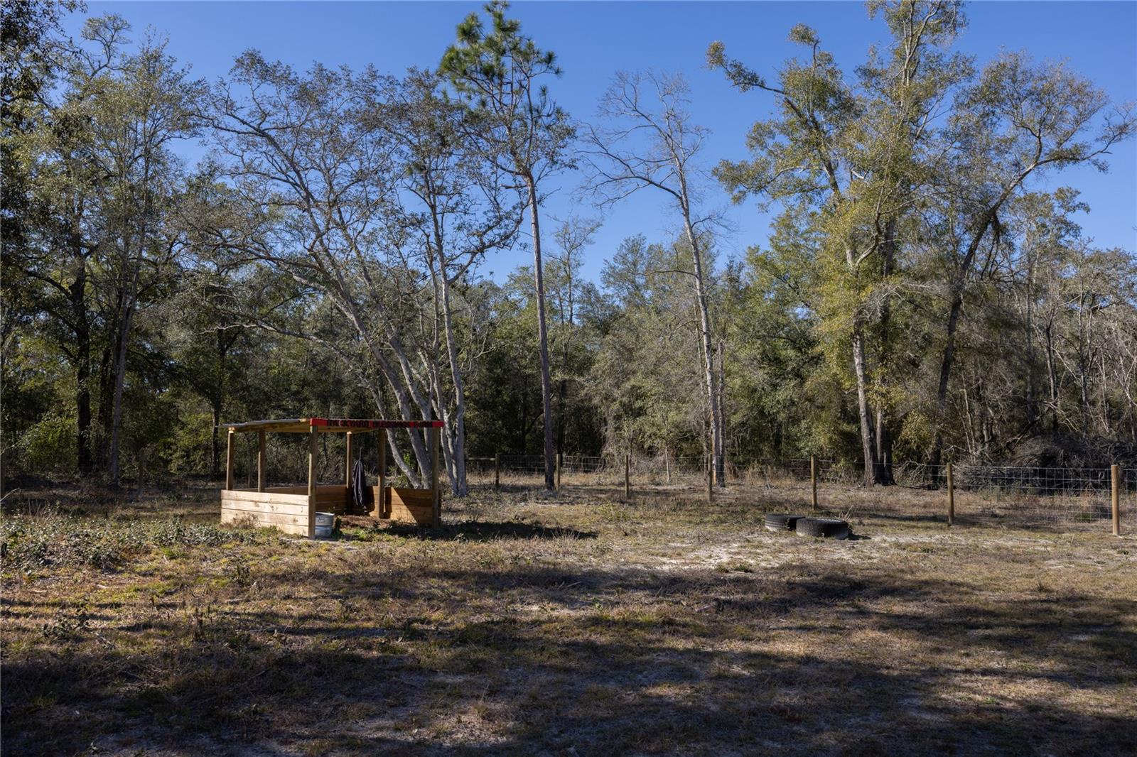 Image 41 of 54 For 847 Applewood Glen