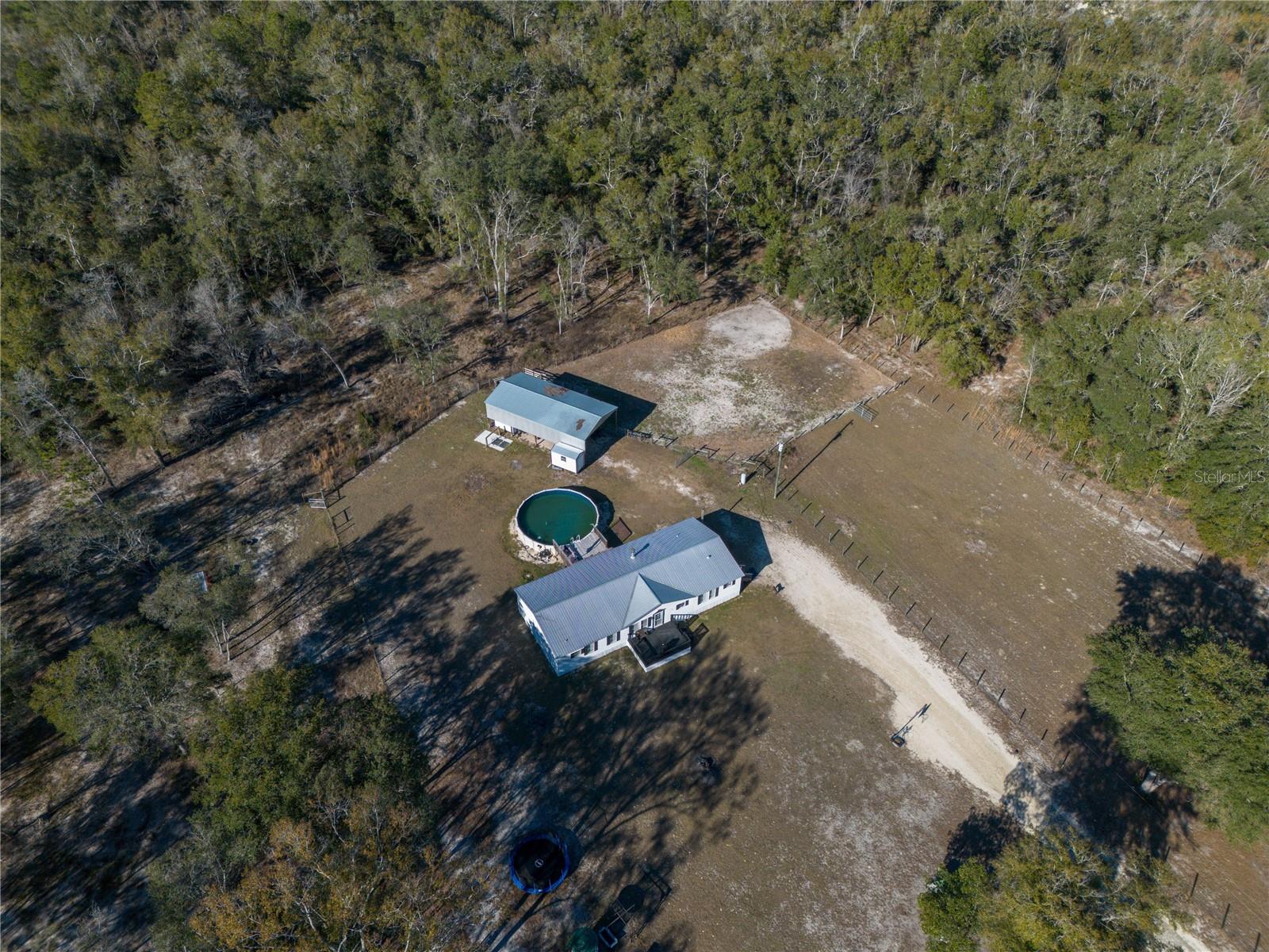 Image 50 of 54 For 847 Applewood Glen