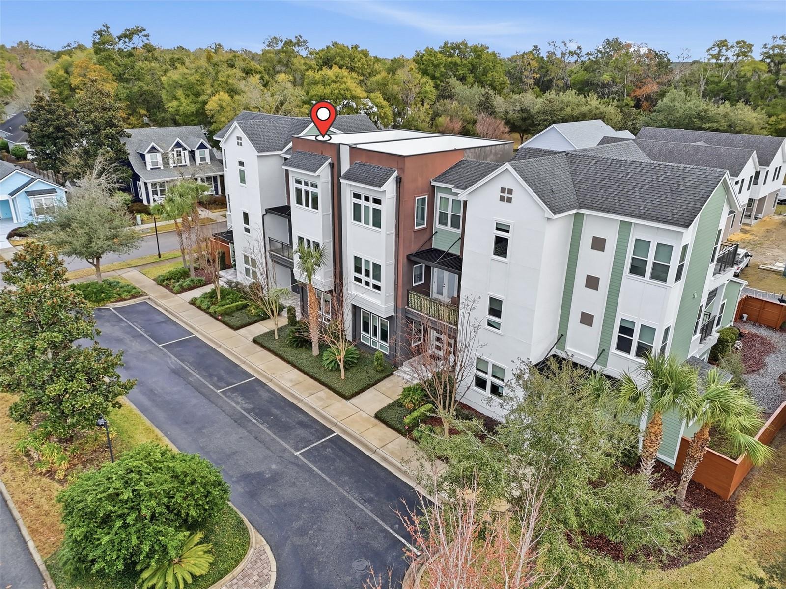 Image 3 of 44 For 723 131 Drive